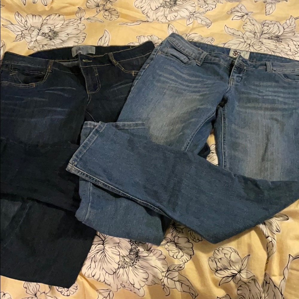 Size 11 stretchy jean bundle.